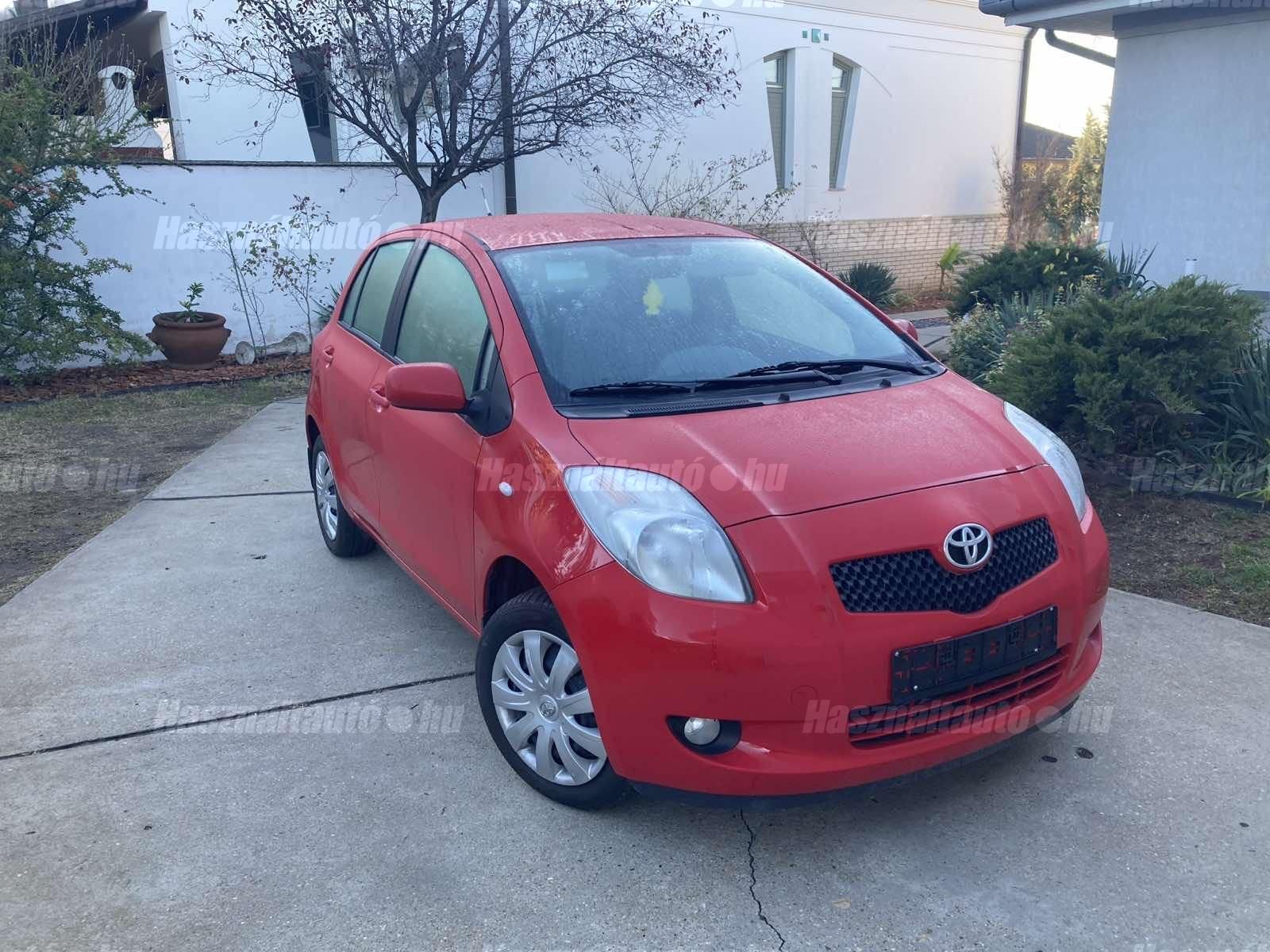 TOYOTA YARIS 2008/2 - 1