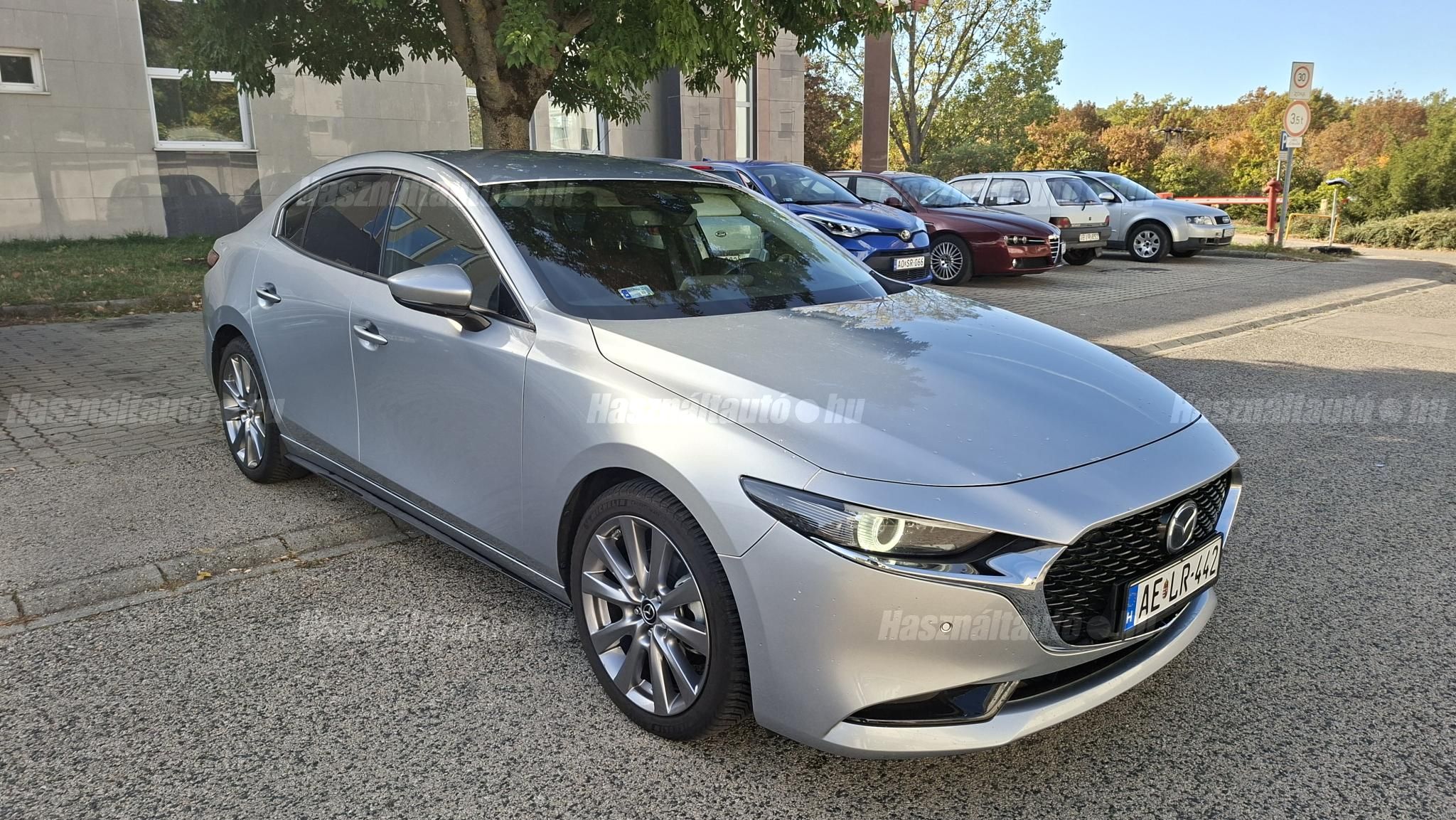 MAZDA 3 2019/12 - 1