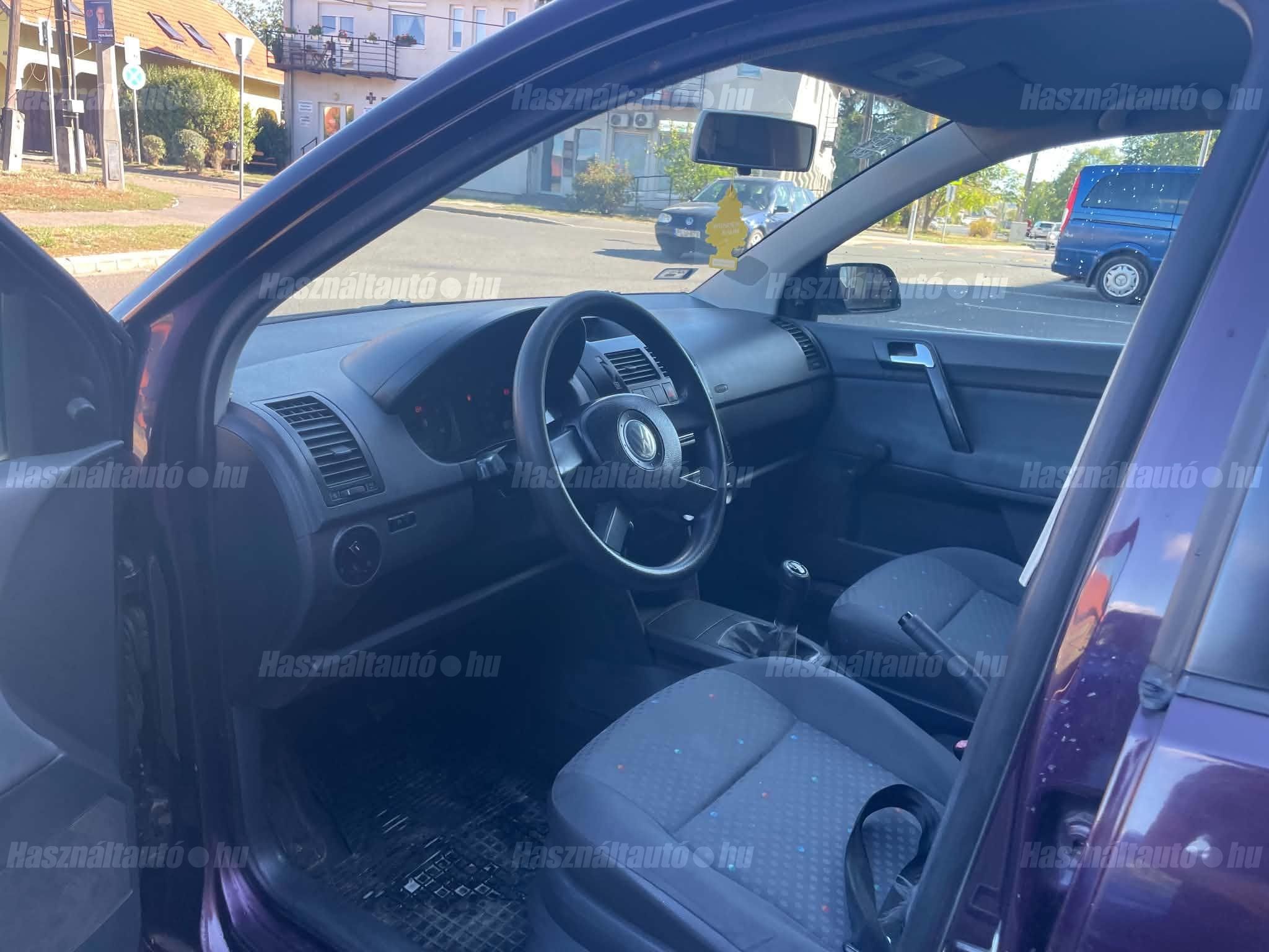 VOLKSWAGEN POLO IV 2003/10 - 1