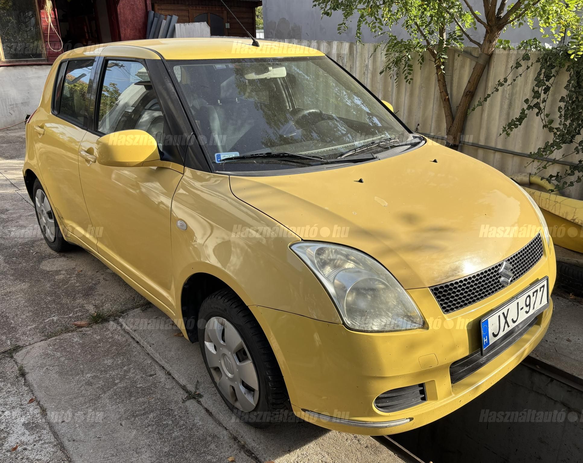 SUZUKI SWIFT 2005/8 - 1