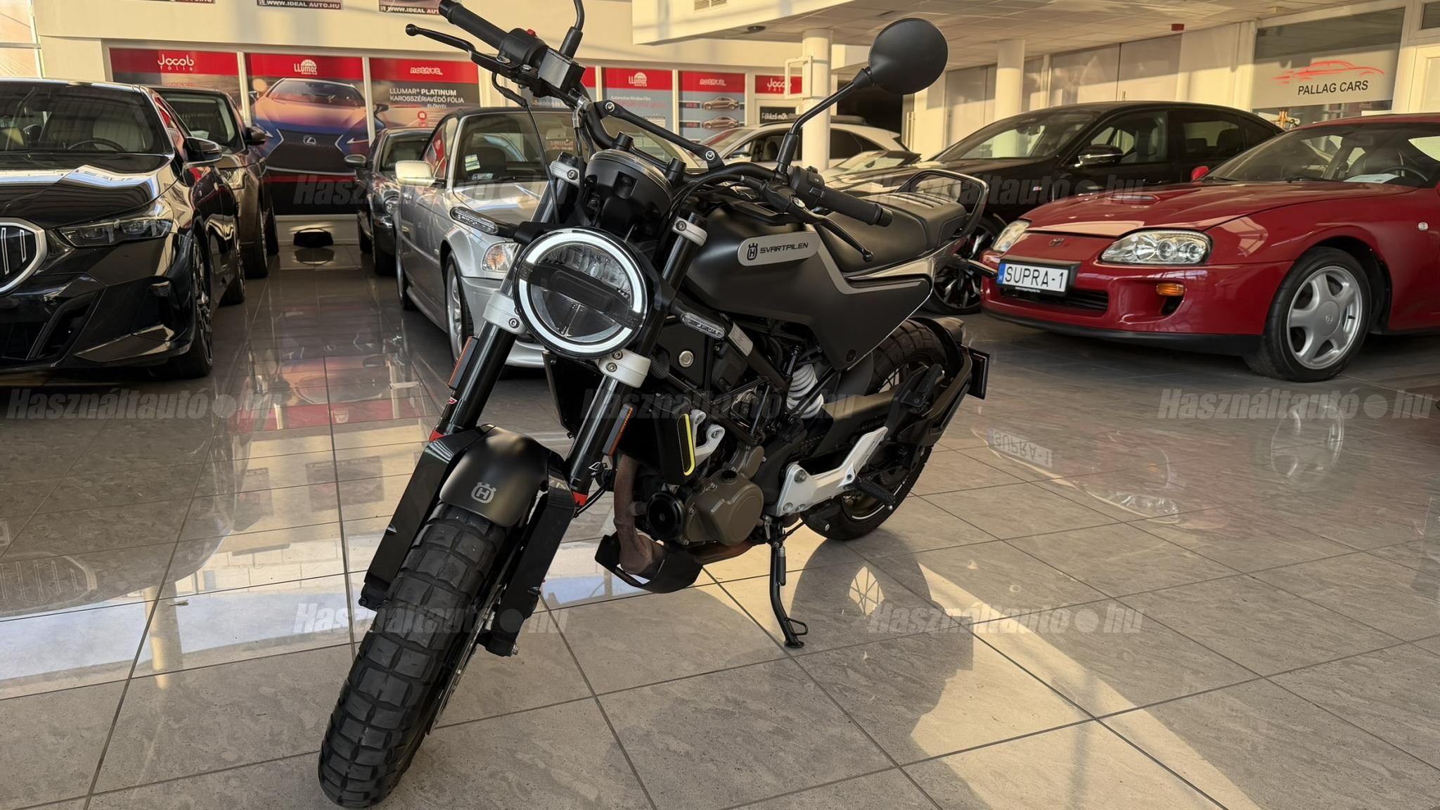 HUSQVARNA SVARTPILEN 125 2021 - 1