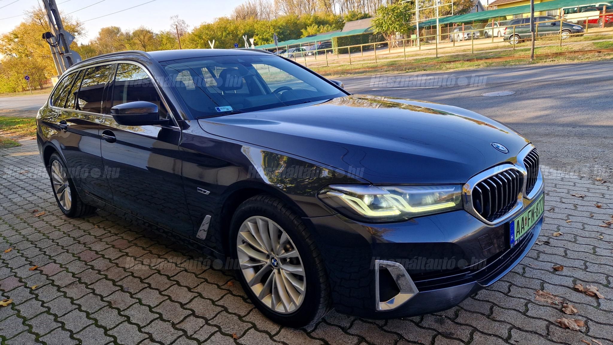 BMW 530 2022/12 - 1