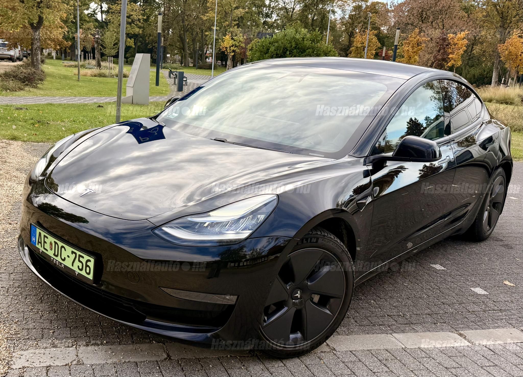 TESLA MODEL 3 2020/11 - 1
