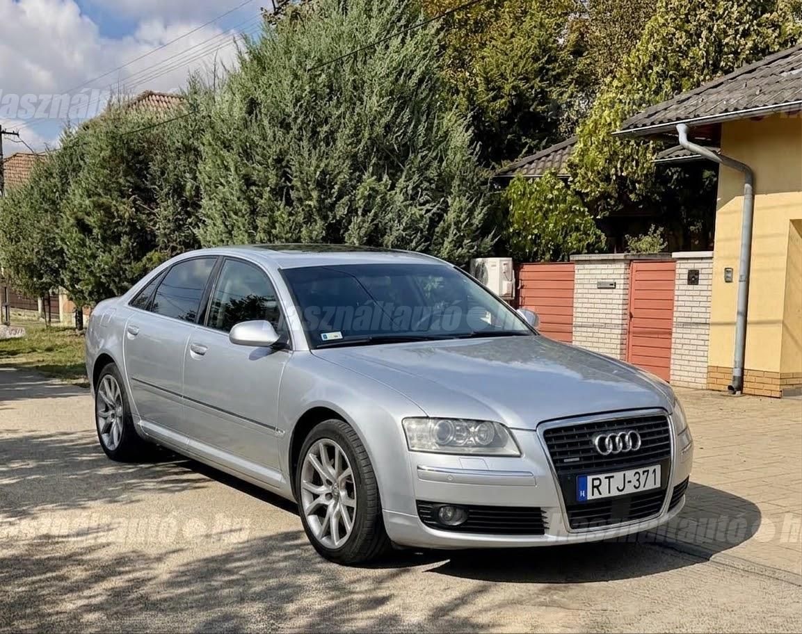 AUDI A8 2004/7 - 1