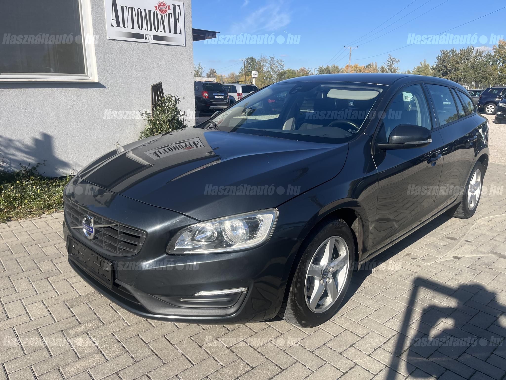 VOLVO V60 2016/7 - 1