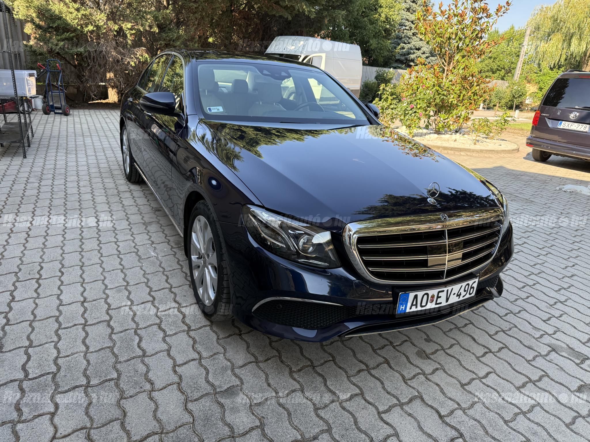 MERCEDES-BENZ E 400 2019 - 1