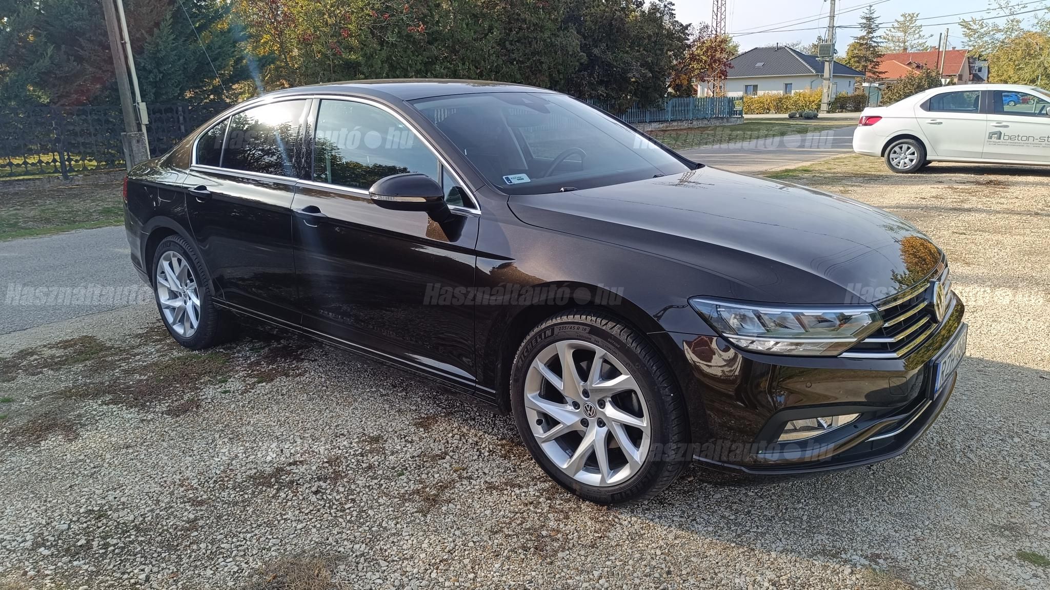 VOLKSWAGEN PASSAT VIII 2020/1 - 1