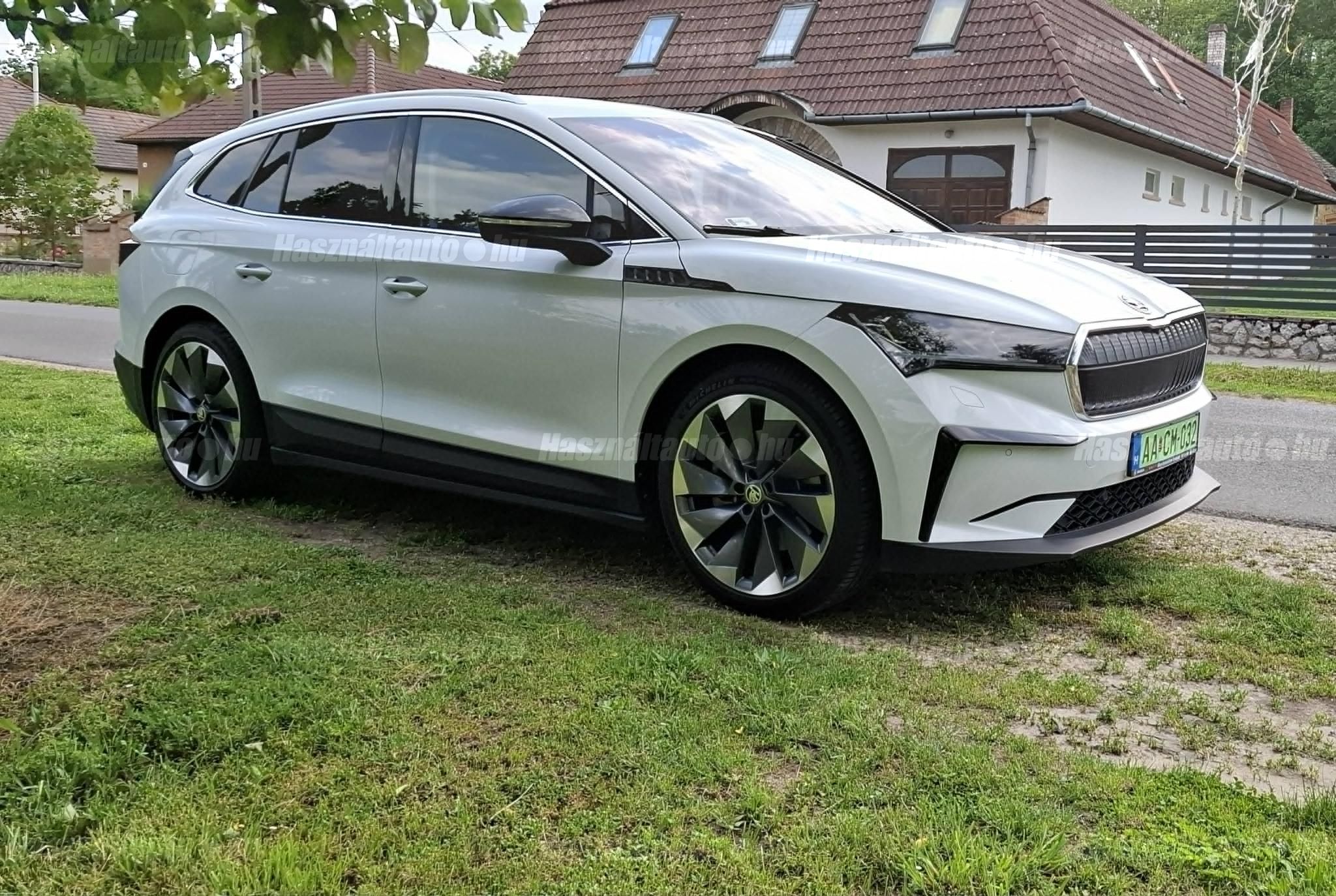 SKODA ENYAQ 2022/8 - 1