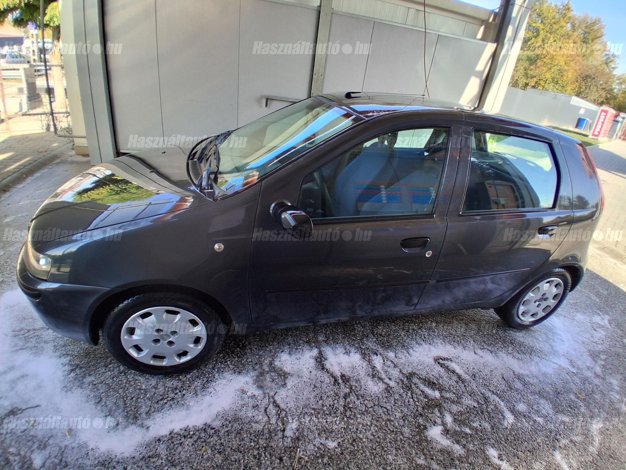 FIAT PUNTO 2003 - 1