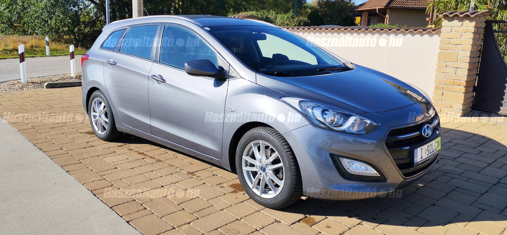 HYUNDAI I30 2015/11 - 1