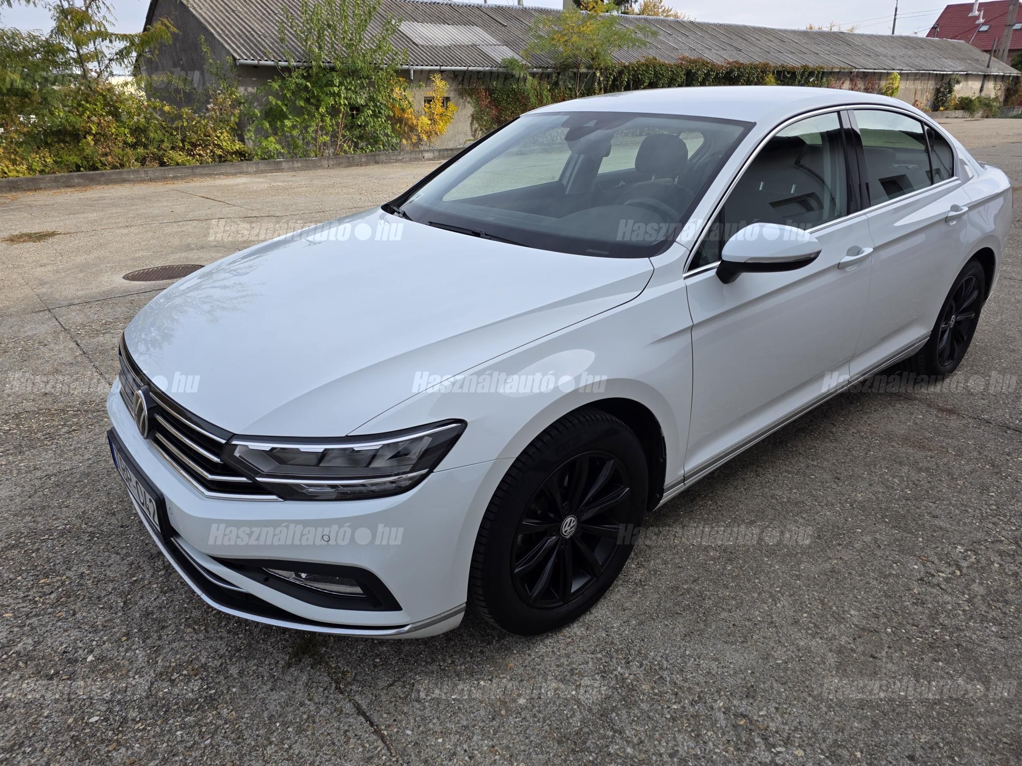 VOLKSWAGEN PASSAT VIII 2022/3 - 1