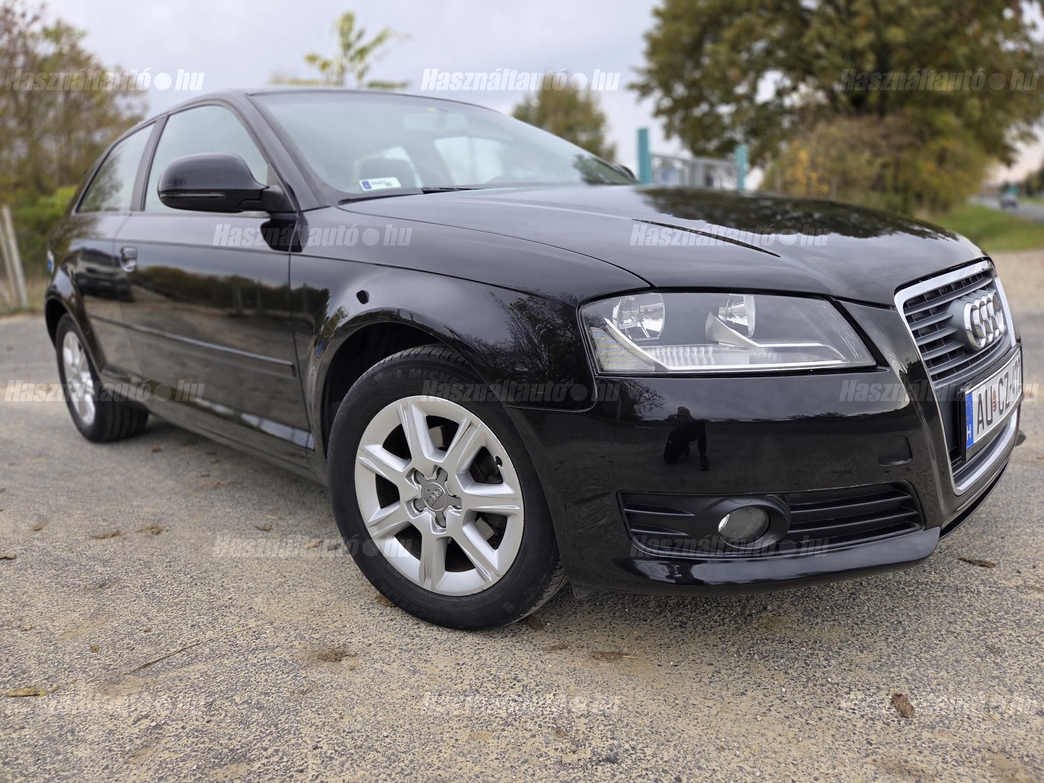 AUDI A3 2010/4 - 1