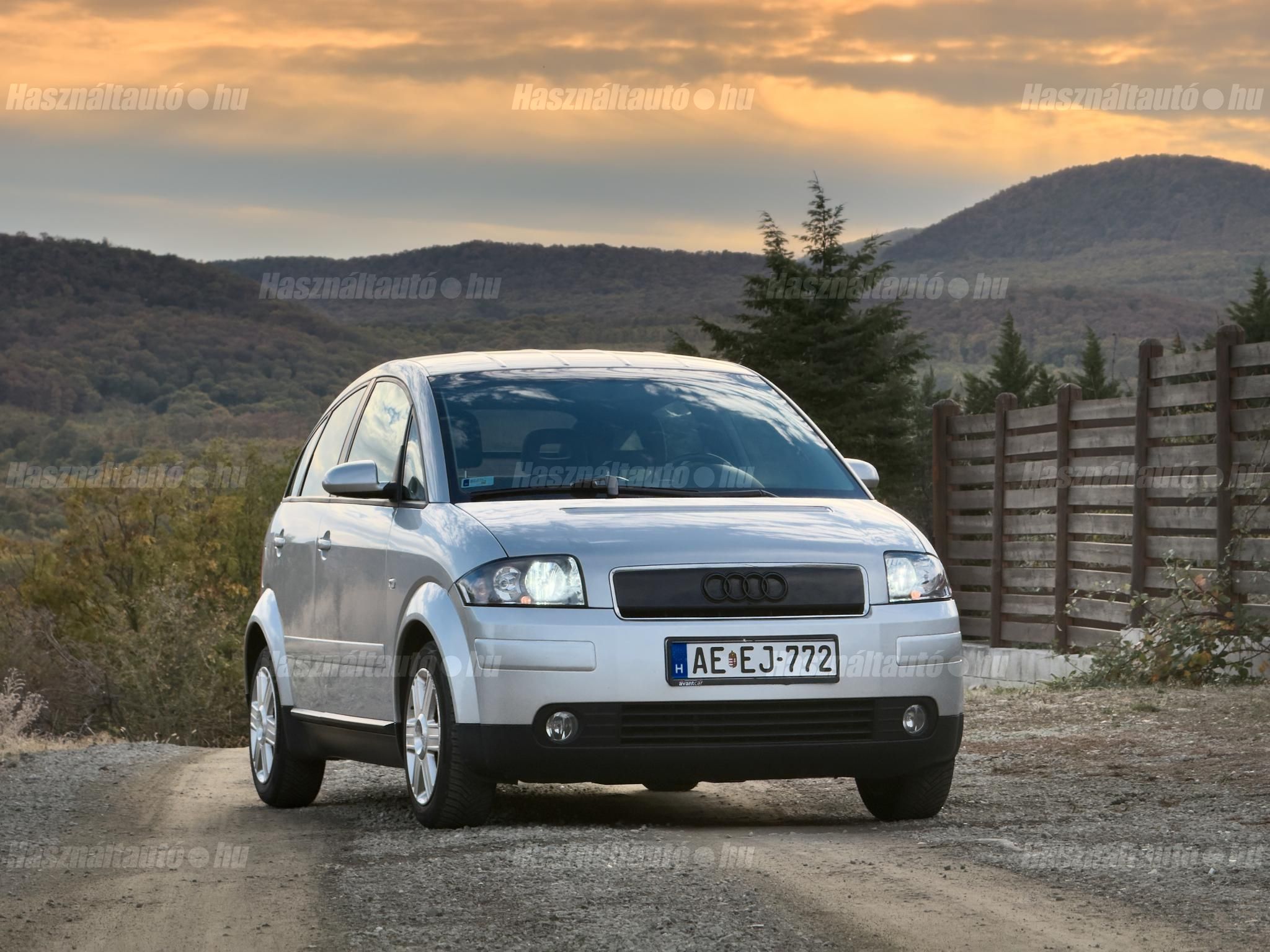 AUDI A2 2001/5 - 1