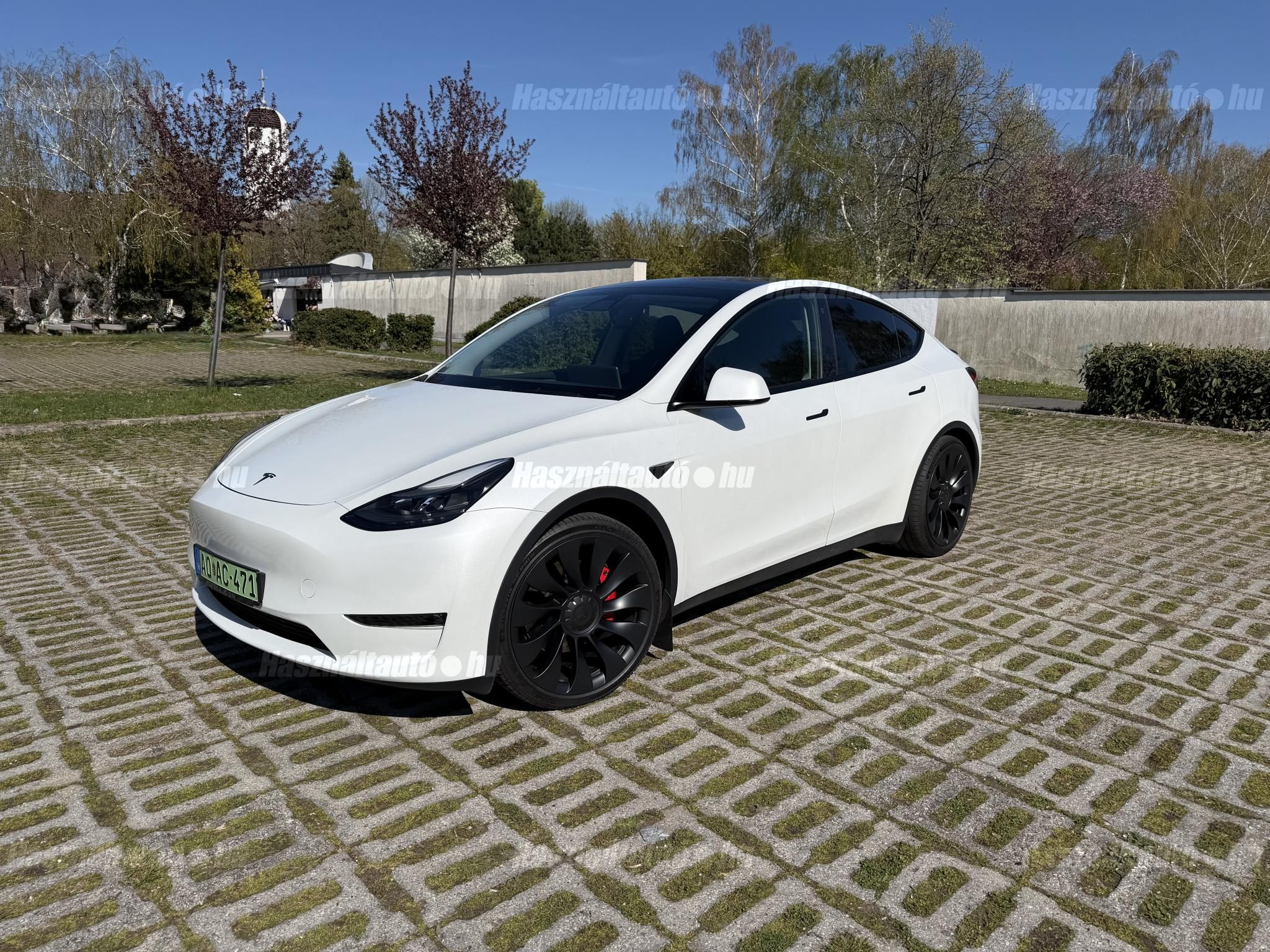 TESLA MODEL Y 2023/3 - 1