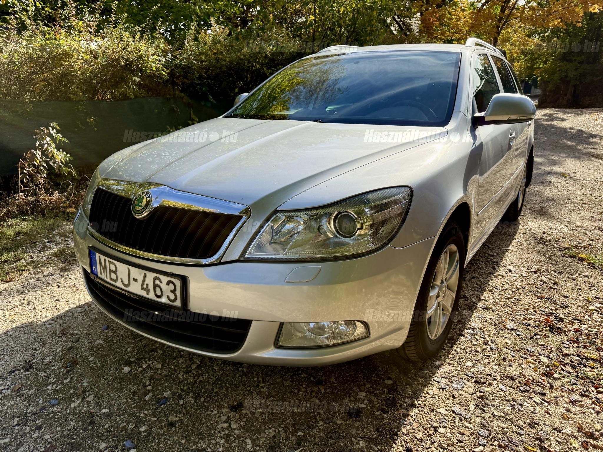 SKODA OCTAVIA 2012/3 - 1