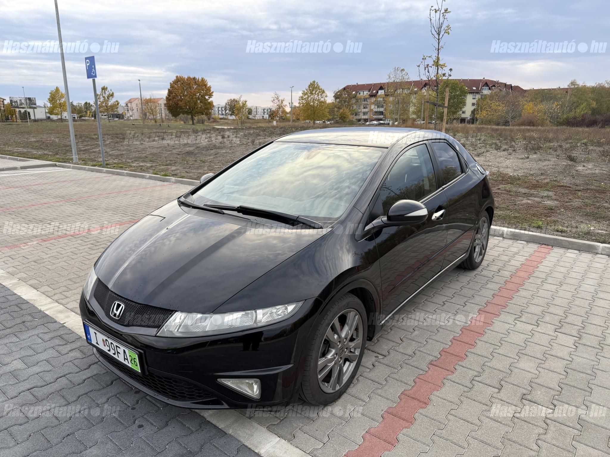 HONDA CIVIC 2010/7 - 1