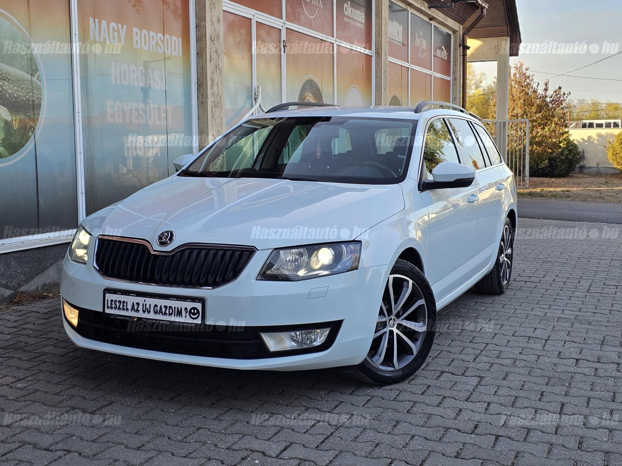 SKODA OCTAVIA 2015/10 - 1