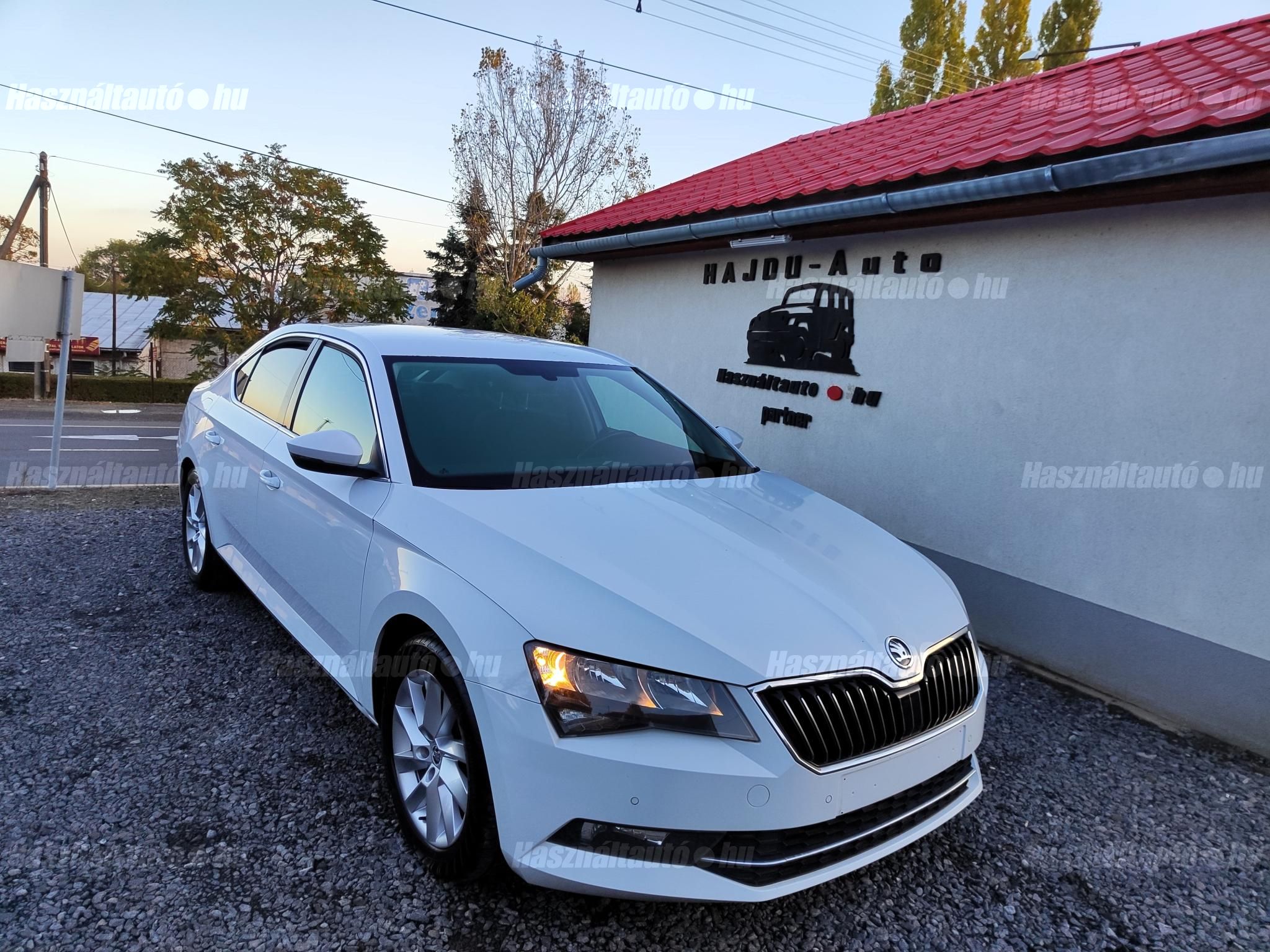 SKODA SUPERB 2016/6 - 1