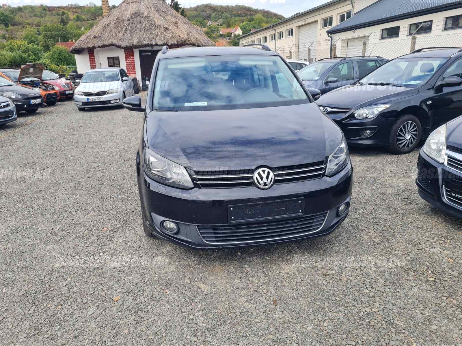 VOLKSWAGEN TOURAN 2011/3 - 1