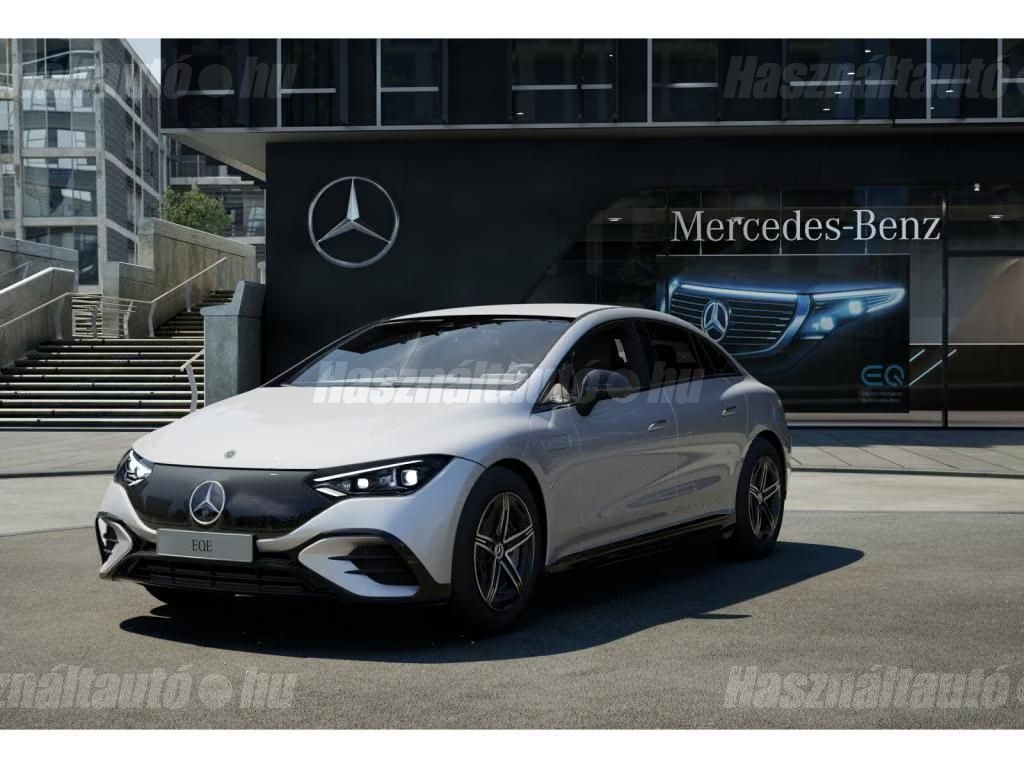MERCEDES-BENZ EQE 2022/11 - 1