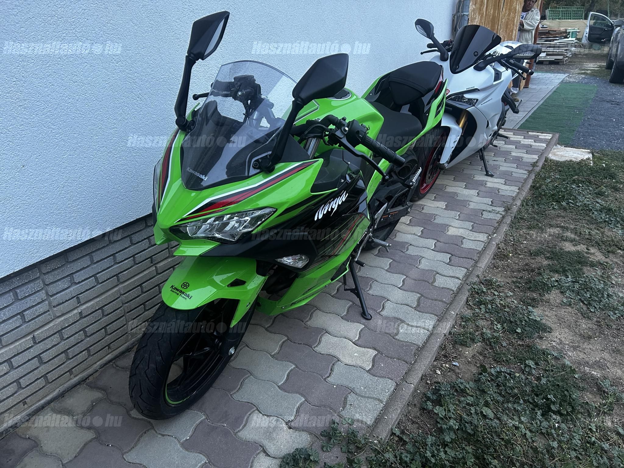 KAWASAKI NINJA 400 2023/5 - 1