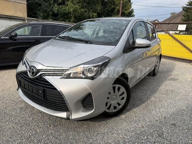 TOYOTA YARIS 2015/4 - 1