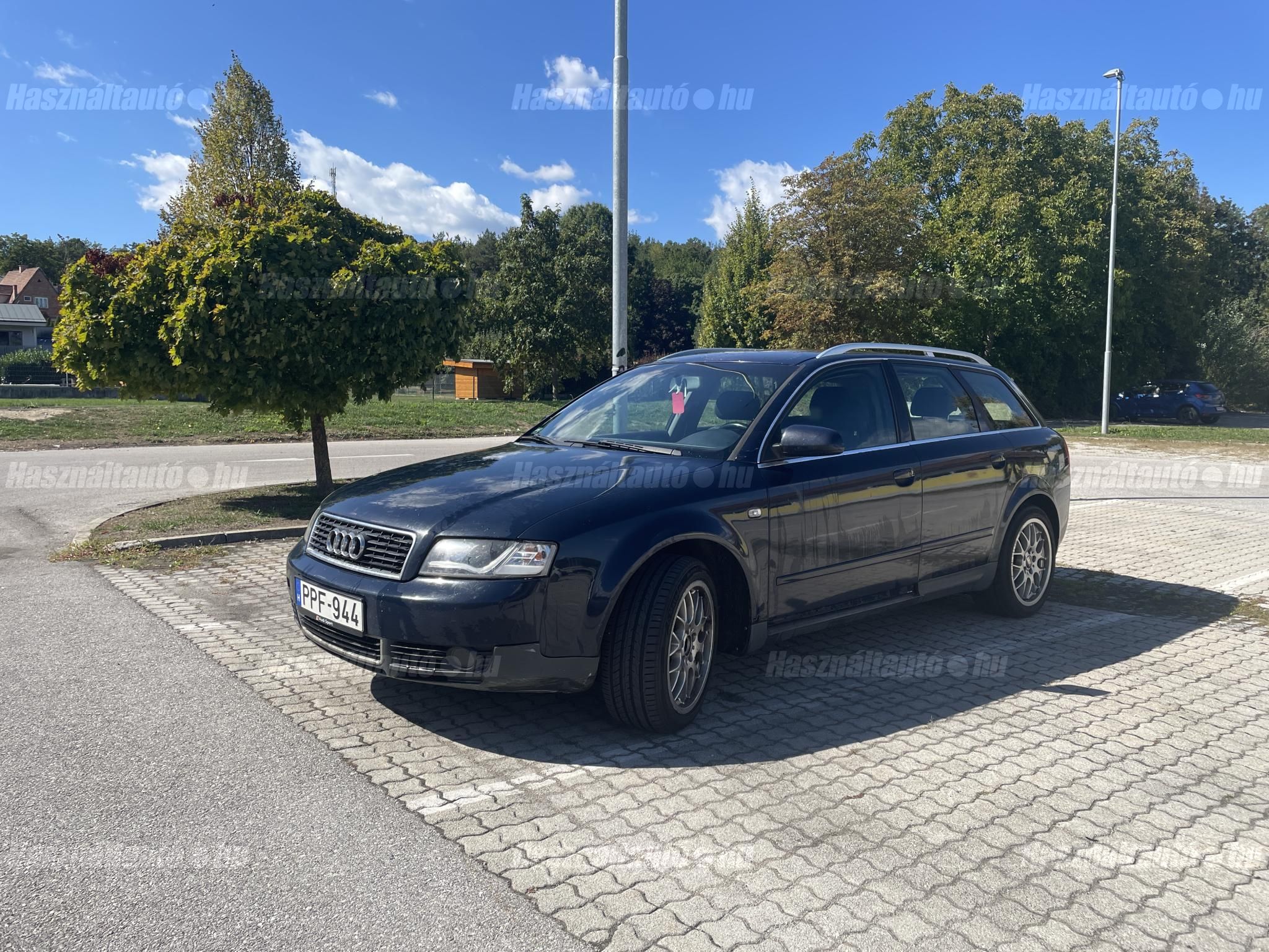 AUDI A4 2004/7 - 1