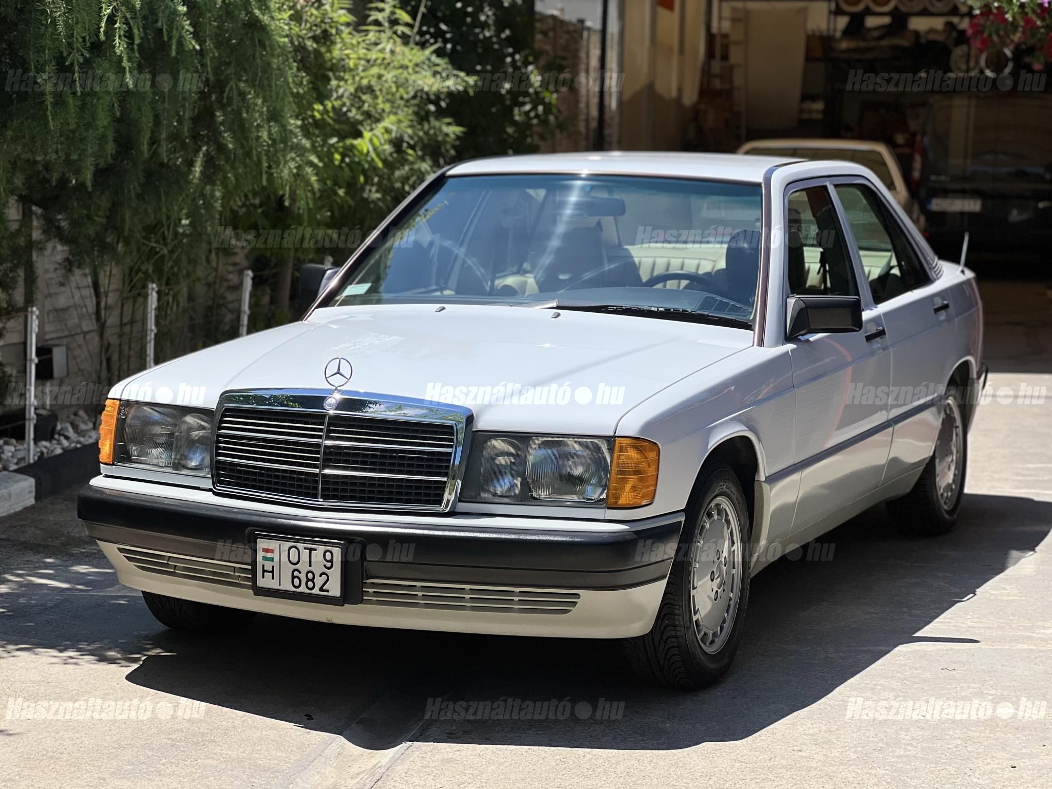 MERCEDES-BENZ 190 1990 - 1