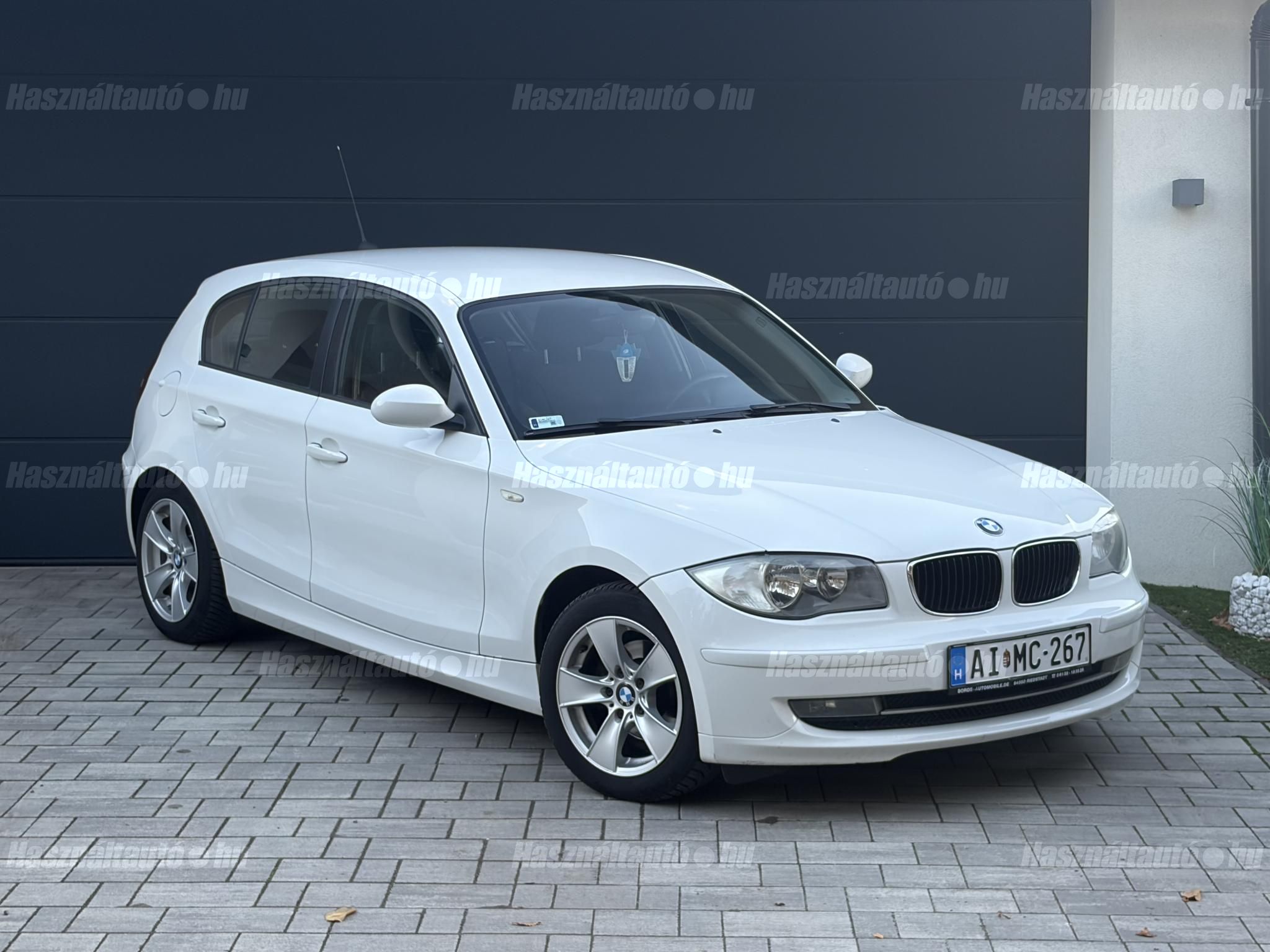 BMW 116 2009/8 - 1