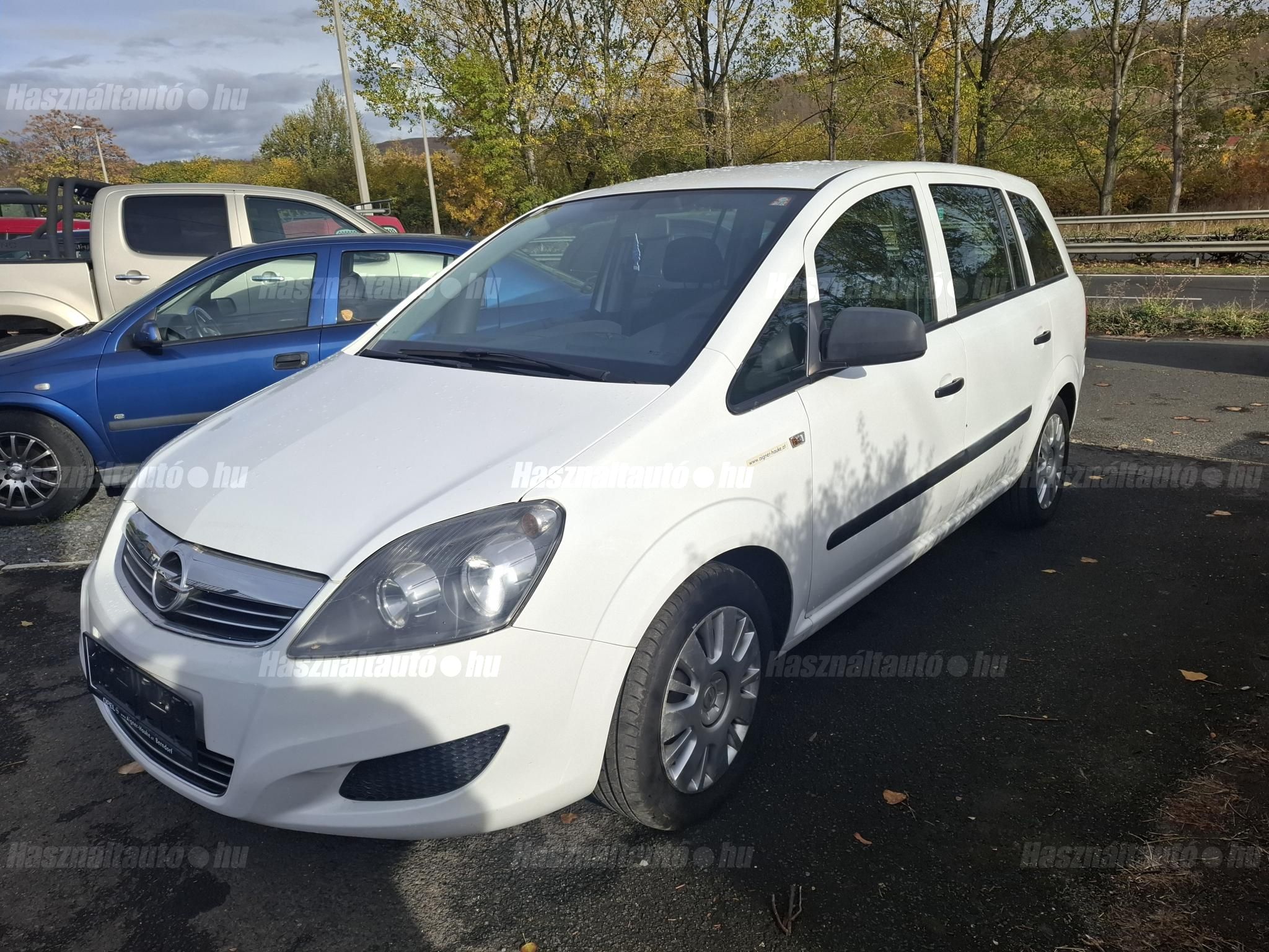 OPEL ZAFIRA B 2010/9 - 1