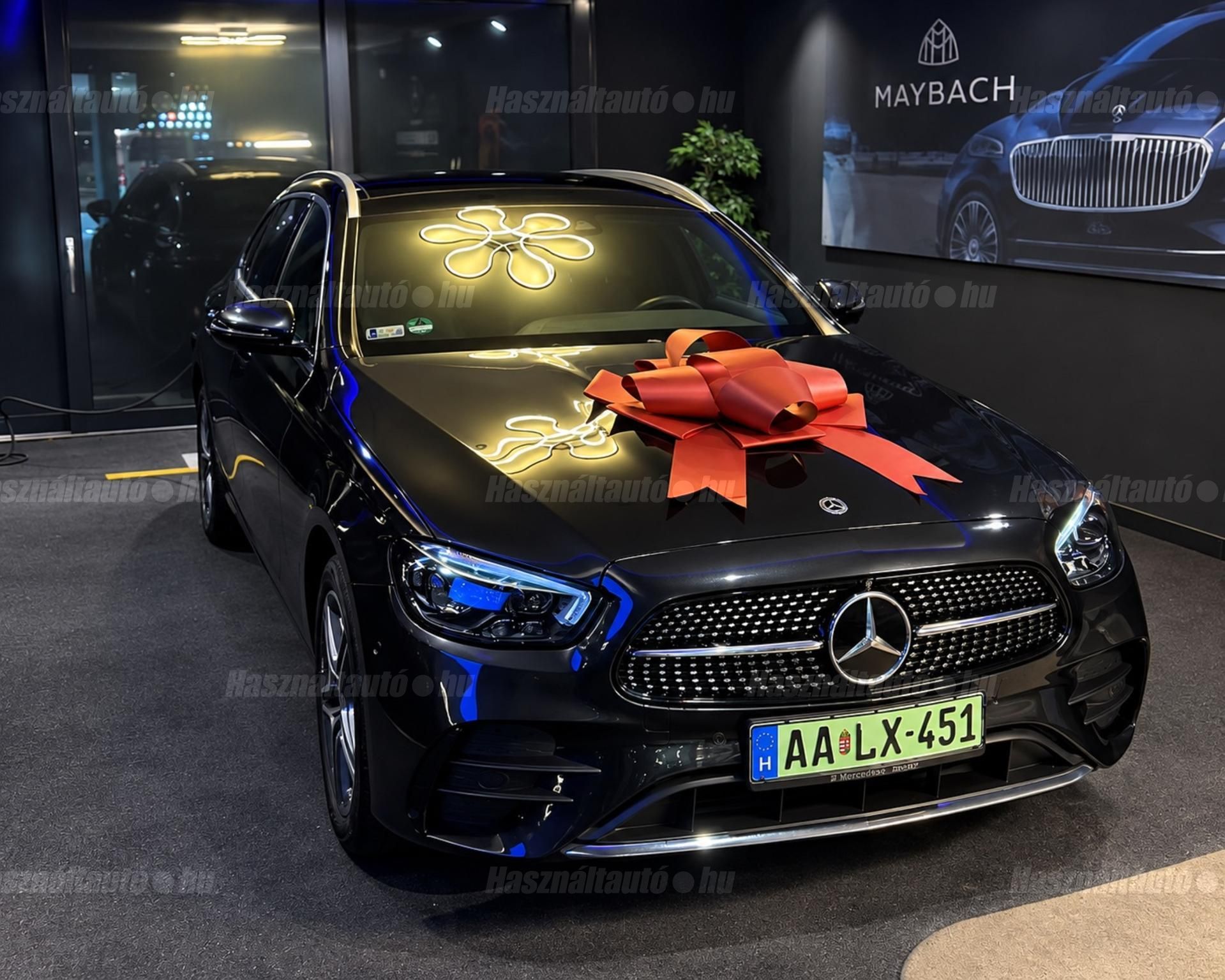 MERCEDES-BENZ E 300 2023/5 - 1