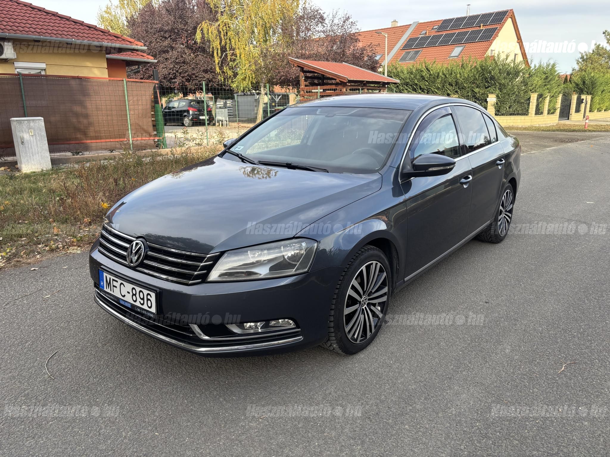 VOLKSWAGEN PASSAT VII 2013/10 - 1