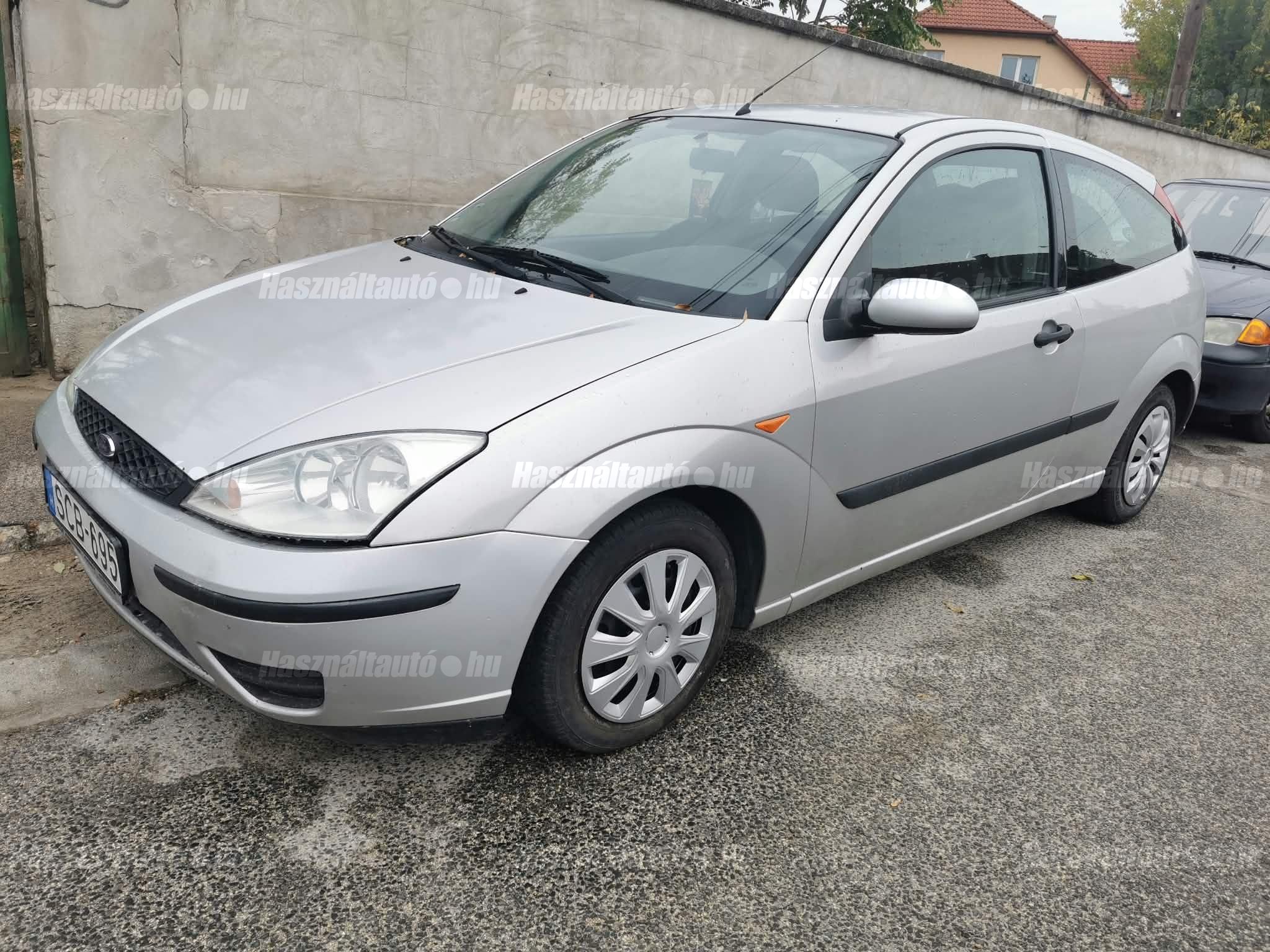 FORD FOCUS 2002/6 - 1