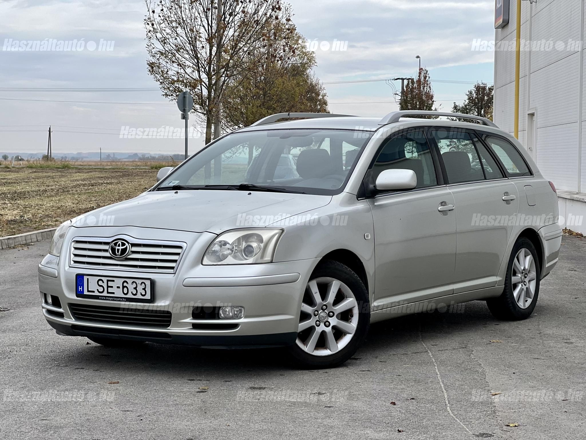 TOYOTA AVENSIS 2005/12 - 1