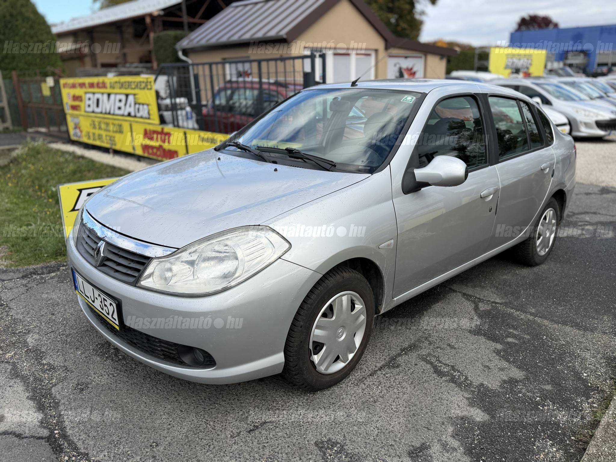 RENAULT THALIA 2009/3 - 1