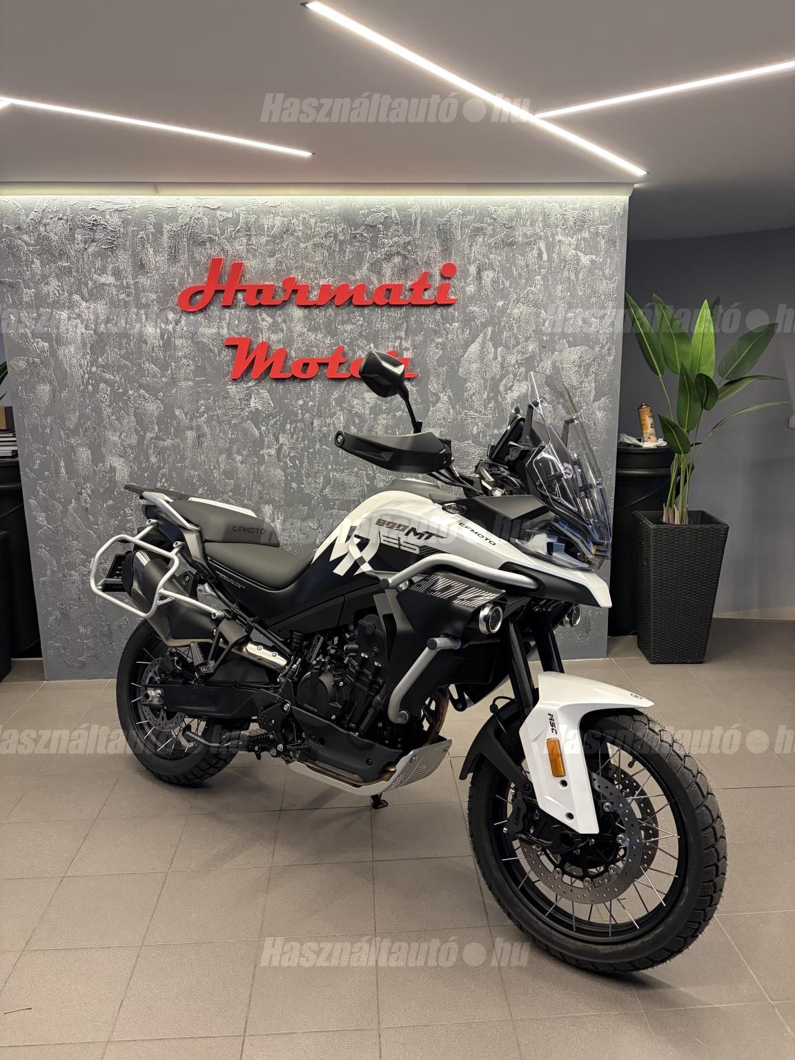 CFMOTO 800 MT 2026 - 1