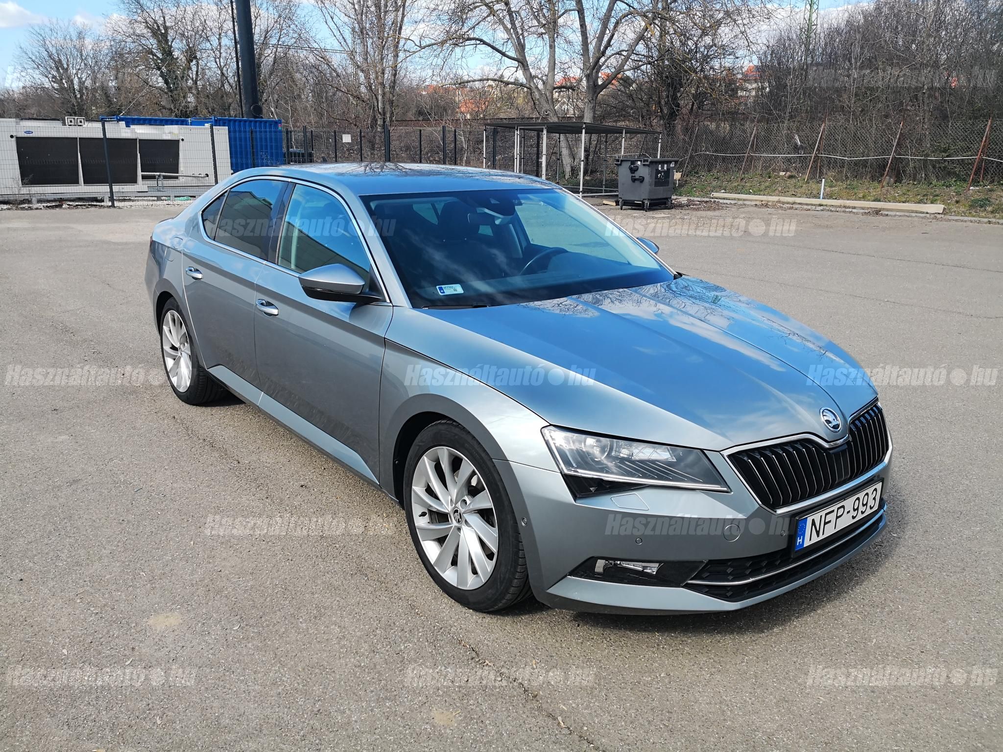 SKODA SUPERB 2015/8 - 1