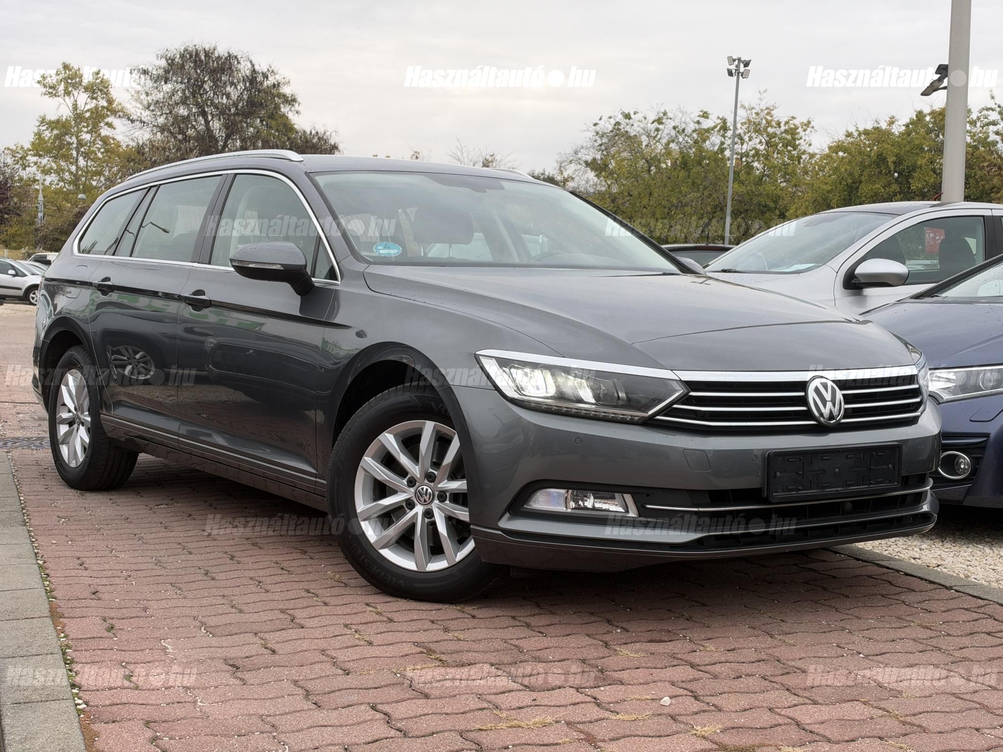 VOLKSWAGEN PASSAT 2016/10 - 1