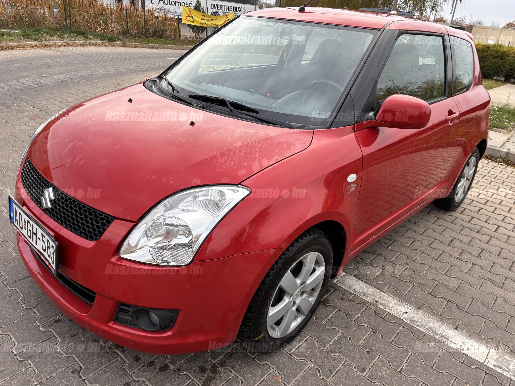 SUZUKI SWIFT 2010/2 - 1