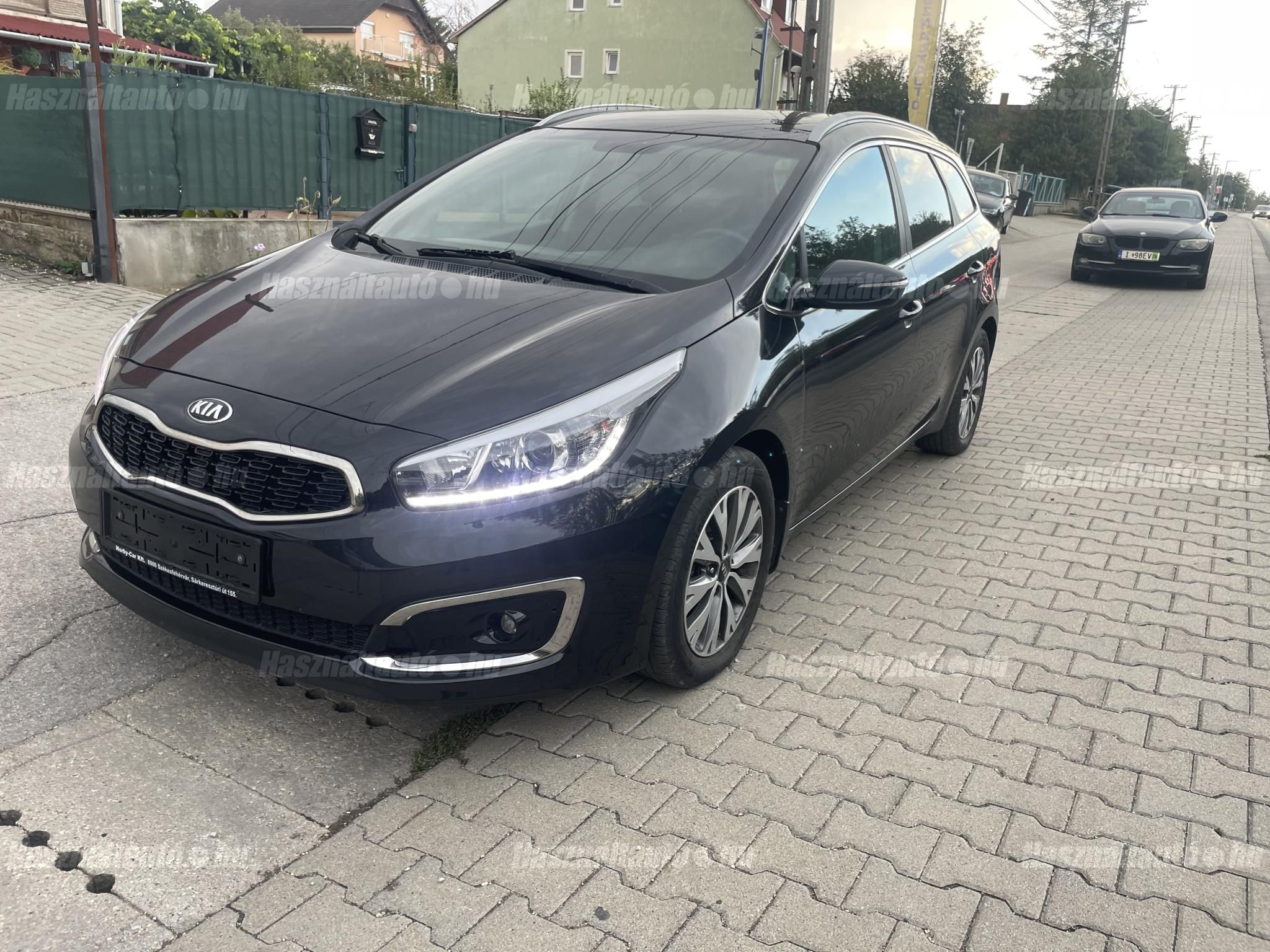 KIA CEE'D 2017/5 - 1