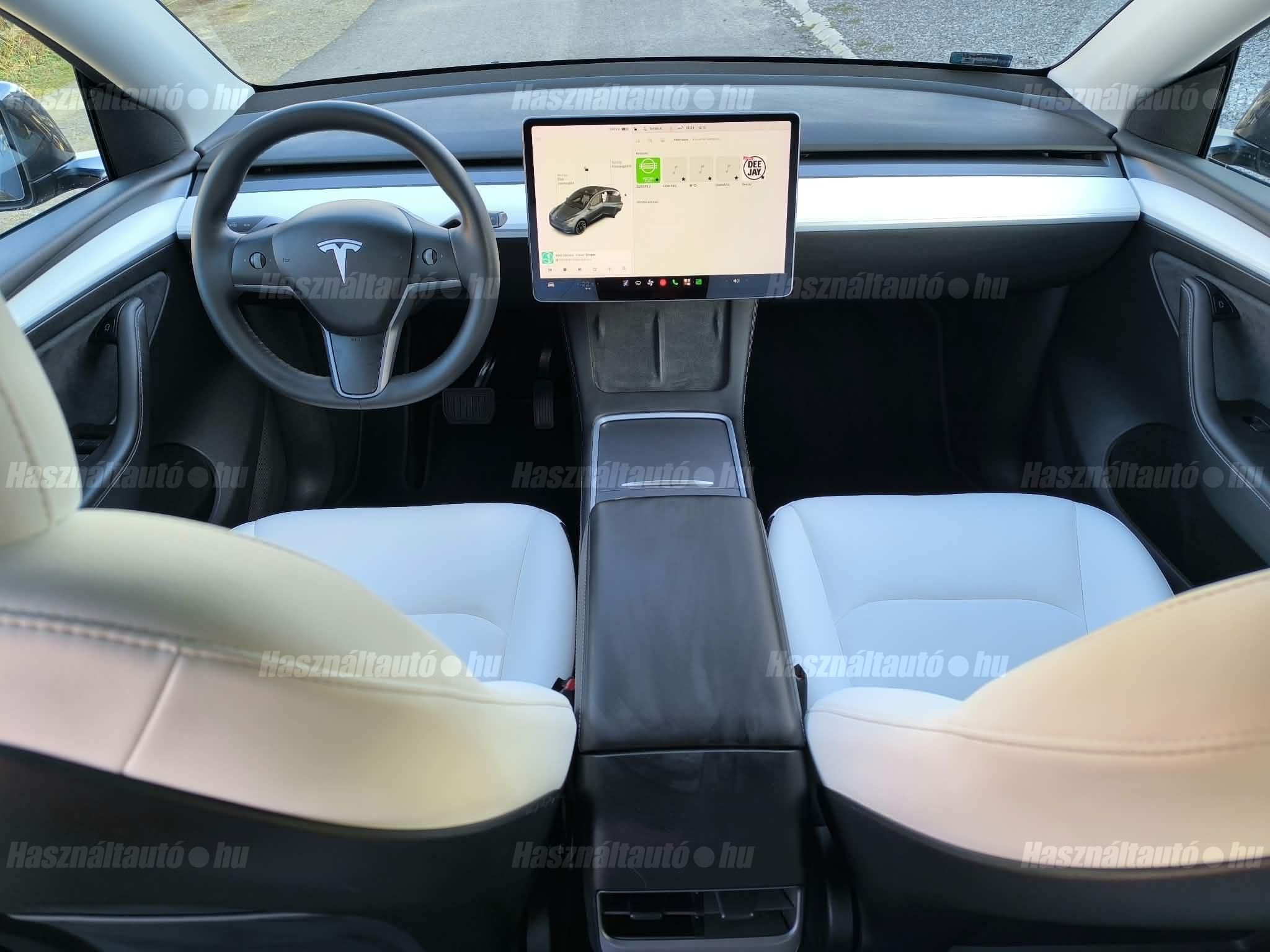 TESLA MODEL Y 2021/12 - 1