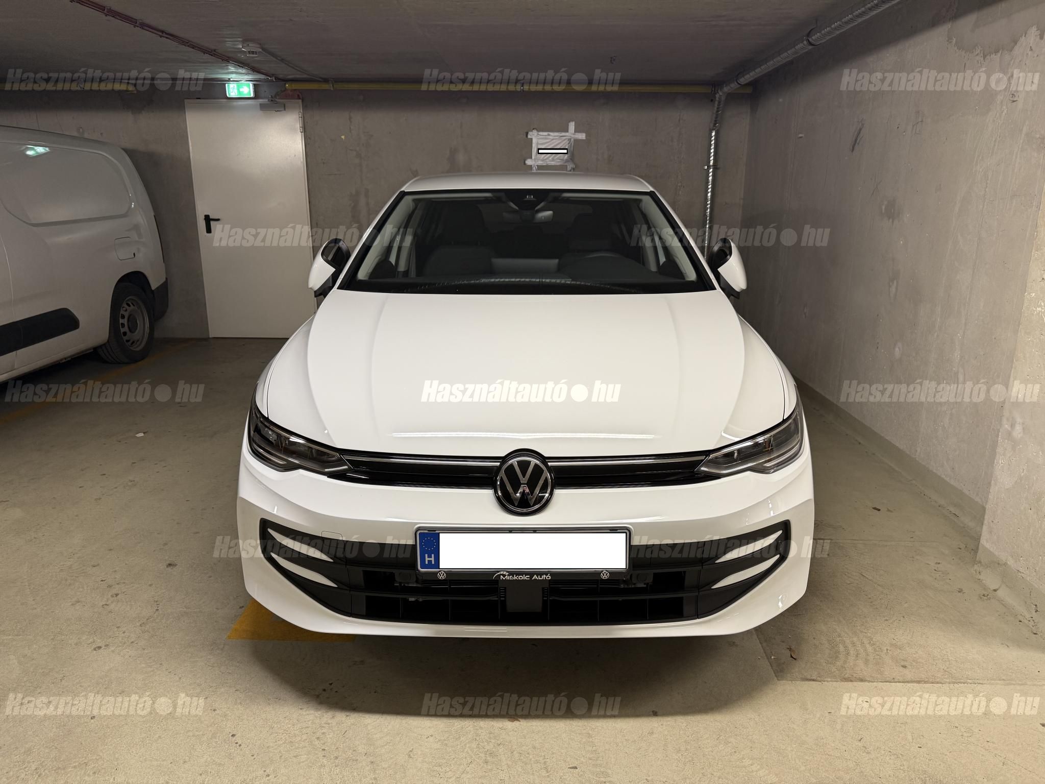 VOLKSWAGEN GOLF VIII 2024/6 - 1