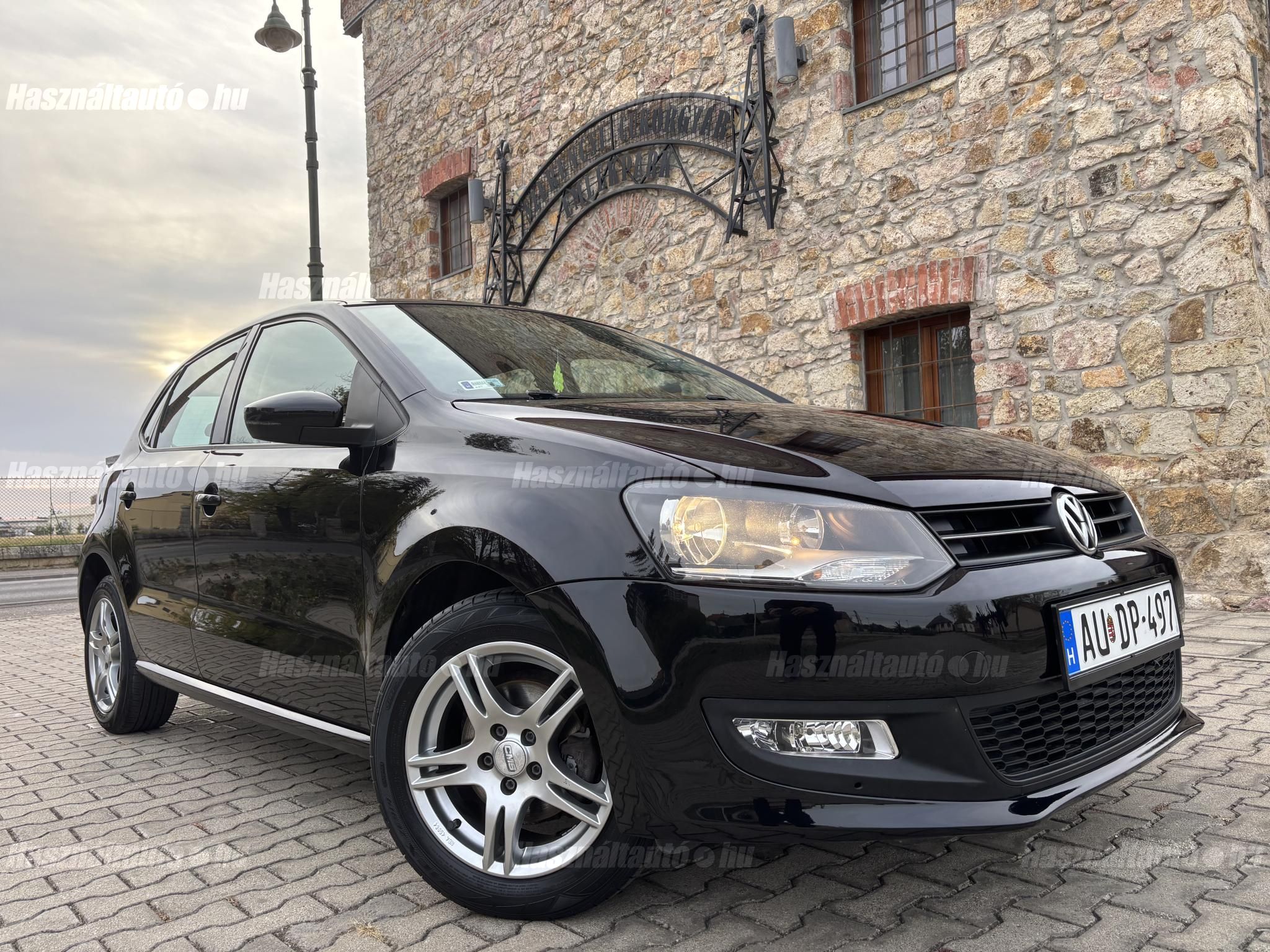 VOLKSWAGEN POLO 2010/4 - 1