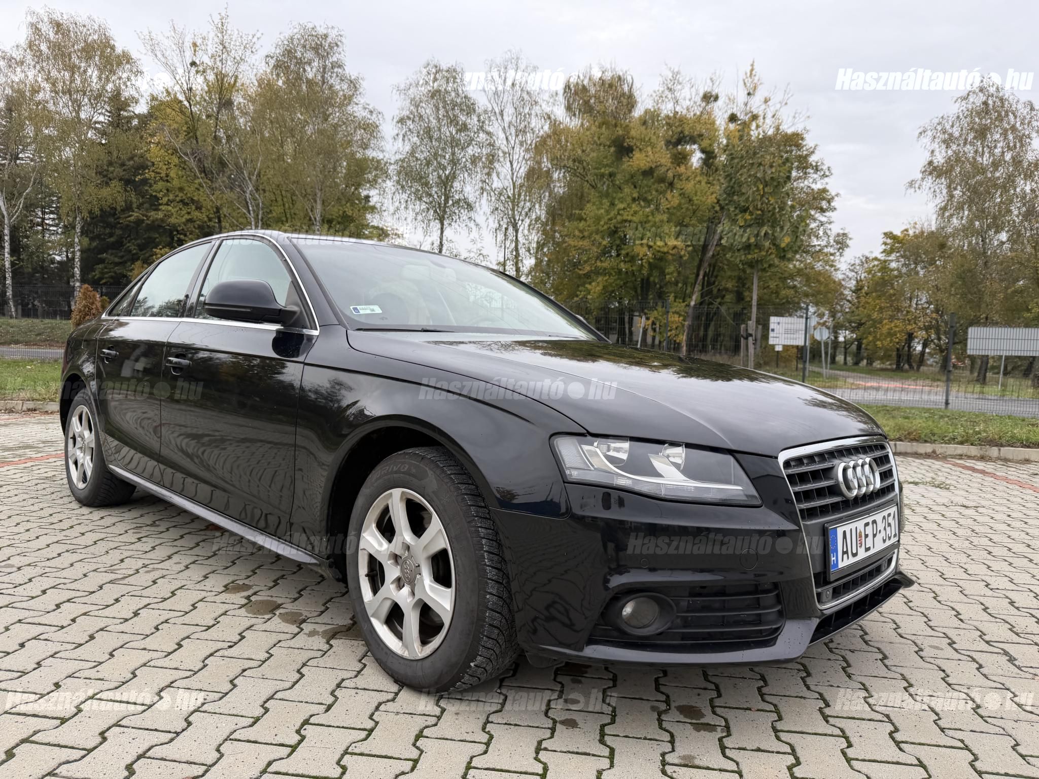 AUDI A4 2009/5 - 1
