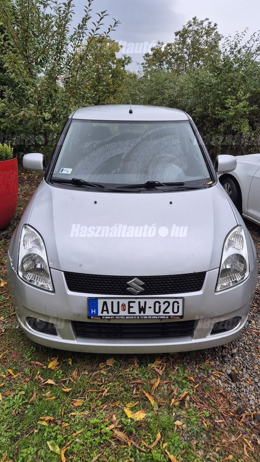 SUZUKI SWIFT 2005/3 - 1