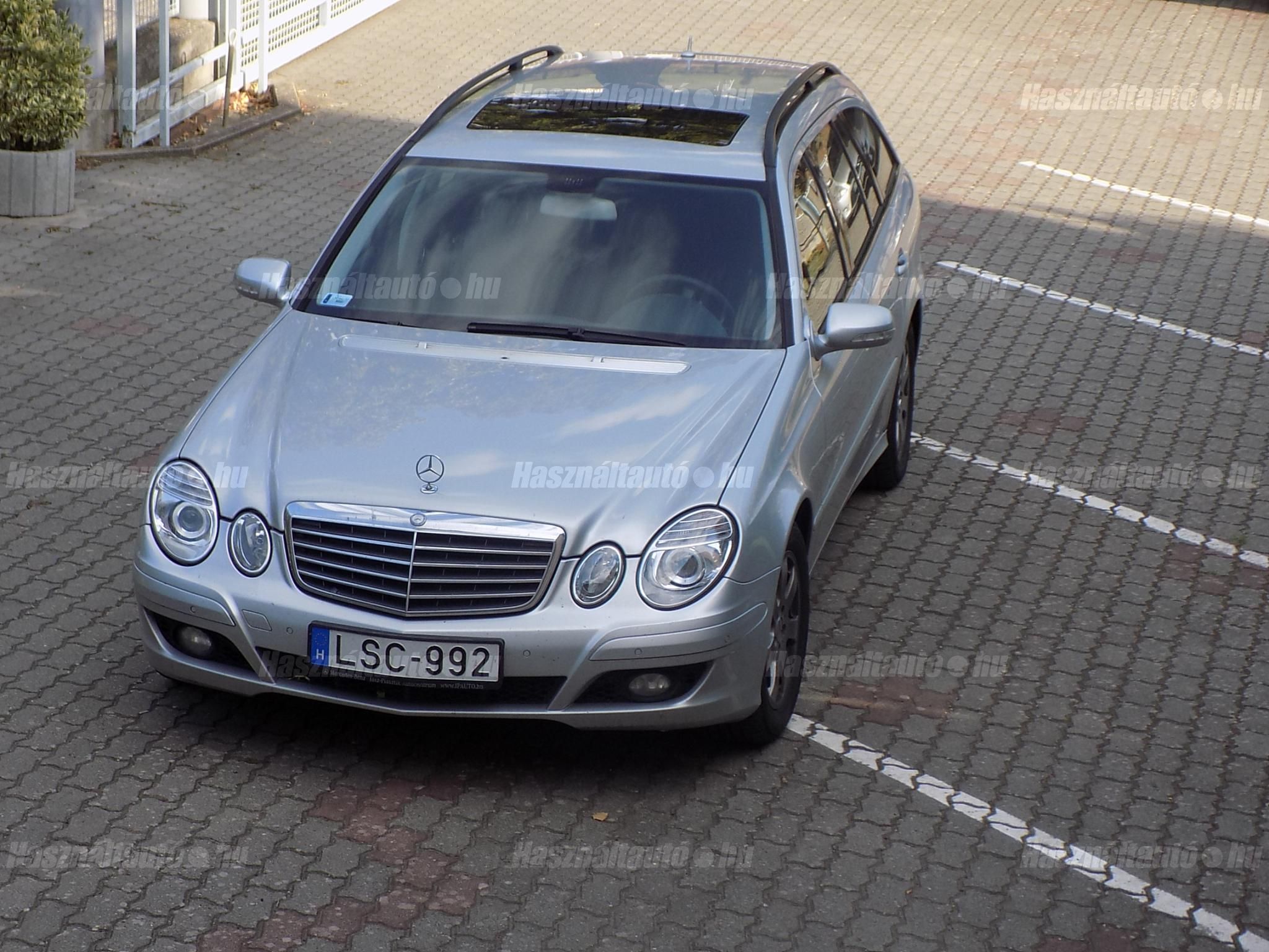 MERCEDES-BENZ E 220 2007/3 - 1