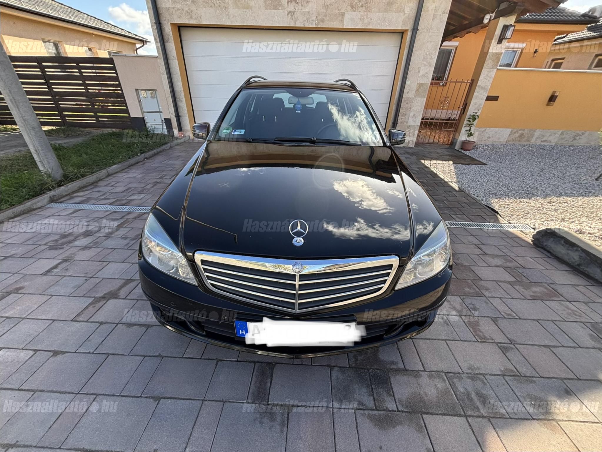 MERCEDES-BENZ C 180 2010/8 - 1
