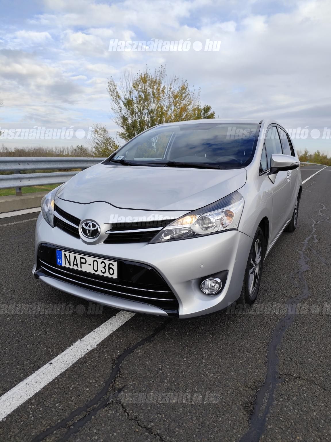 TOYOTA VERSO 2015/1 - 1