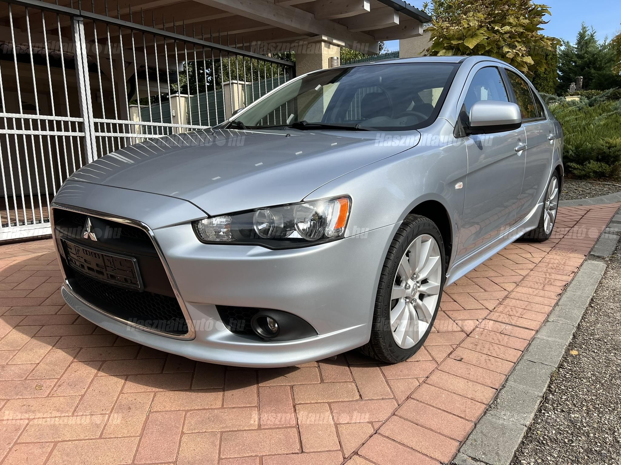 MITSUBISHI LANCER 2009/3 - 1