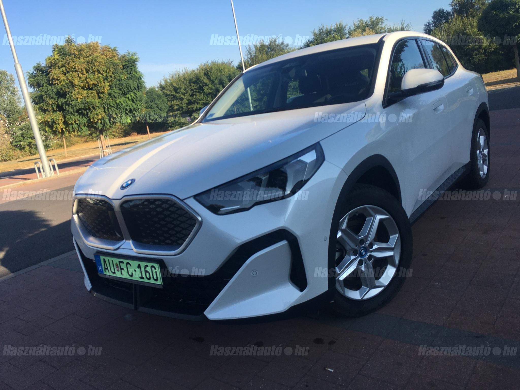 BMW IX2 2024/11 - 1